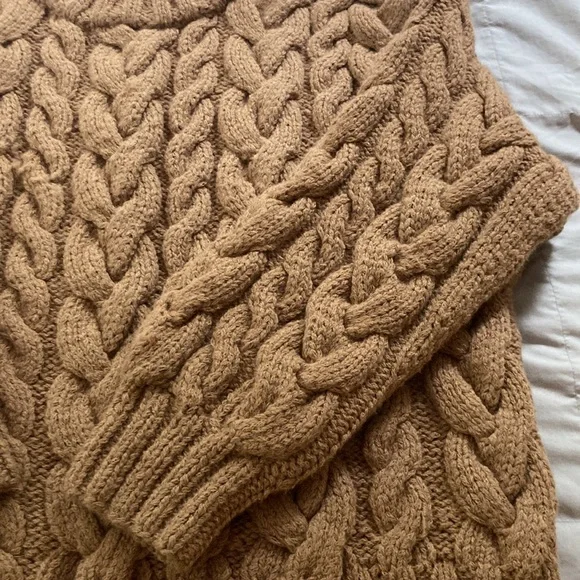 FLASH SALE!🎀DÔEN OLYMPUS🎀Sweater! VGUC! Size Medium! - Picture 11 of 16